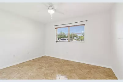 8272 Denise Drive E, Seminole, FL 33777 - Photo 24