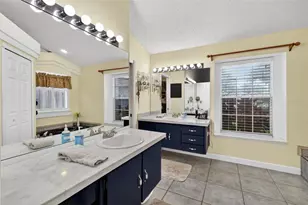 962 Edgehill Dr, Palm Harbor, FL 34684 - Photo 20