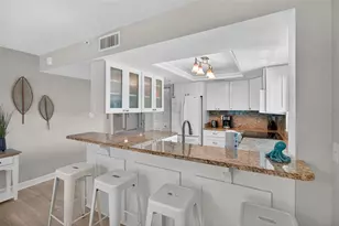 14600 Gulf Blvd, Madeira Beach, FL 33708 - Photo 10