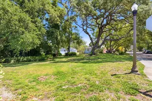515 2nd St N, Safety Harbor, FL 34695 - Photo 22