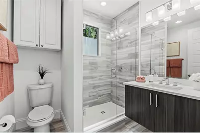 300 Delmar Terrace S, Saint Petersburg, FL 33701 - Photo 12