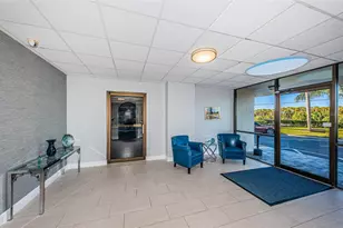 7100 Sunshine Skyway Ln S, Saint Petersburg, FL 33711 - Photo 14