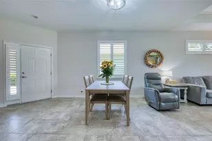 8099 Pine Crest St, Seminole, FL 33777 - Photo 14