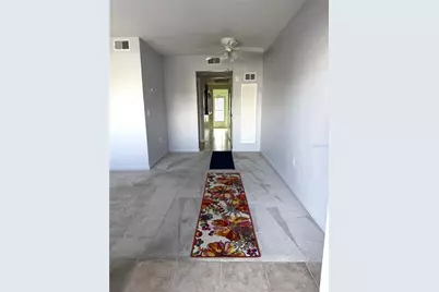 5850 18th Street N #7, Saint Petersburg, FL 33714 - Photo 6
