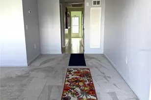 5850 18th St N, Saint Petersburg, FL 33714 - Photo 6