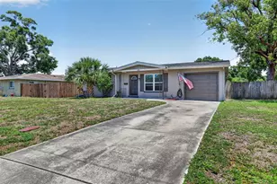691 72nd Ave N, Saint Petersburg, FL 33702 - Photo 2