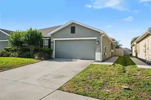 17745 Turning Leaf Cir, Land O Lakes, FL 34638 - Photo 2