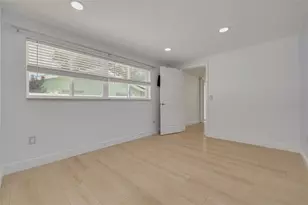 2631 Oakbrook Dr, Largo, FL 33770 - Photo 14