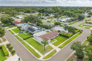 2631 Oakbrook Dr, Largo, FL 33770 - Photo 40