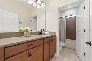 29241 Perilli Pl, Wesley Chapel, FL 33543 - Photo 24