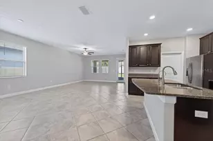 9832 Sage Creek Dr, Sun City Center, FL 33573 - Photo 2