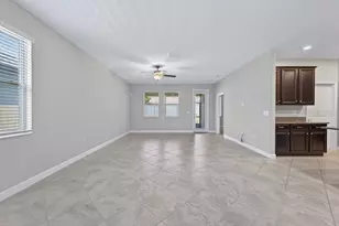 9832 Sage Creek Dr, Sun City Center, FL 33573 - Photo 4
