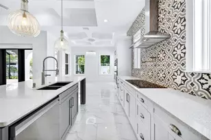 3013 W North B St, Tampa, FL 33609 - Photo 14