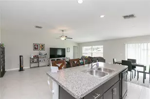 13608 Willow Bluestar Loop, Riverview, FL 33579 - Photo 12