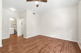 5618 Pinnacle Heights Cir, Tampa, FL 33624 - Photo 18
