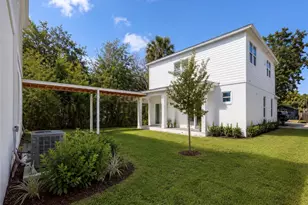 1919 30th Ave N, Saint Petersburg, FL 33713 - Photo 14