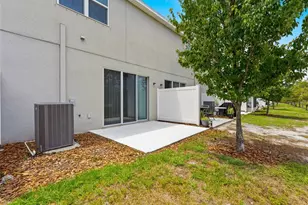 7052 Grand Elm Dr, Riverview, FL 33578 - Photo 28