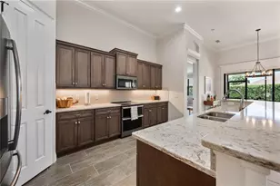 7783 Lake James Blvd, Lakeland, FL 33810 - Photo 10