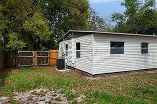 803 Valencia Rd, Plant City, FL 33563 - Photo 24