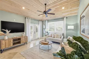101 26th Ave NE, Saint Petersburg, FL 33704 - Photo 22