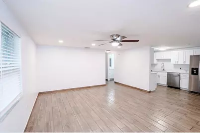 503 Moore Avenue, Seffner, FL 33584 - Photo 2