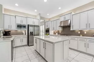 2213 Hollow Forest Ct, Wesley Chapel, FL 33543 - Photo 18