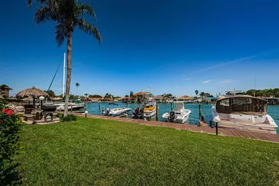 51 Island Way #306, Clearwater Beach, FL 33767 - Photo 30