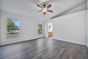 6427 Clair Shore Dr, Apollo Beach, FL 33572 - Photo 18
