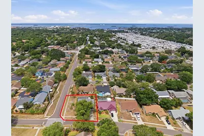 798 Countryshire Lane, Palm Harbor, FL 34683 - Photo 6