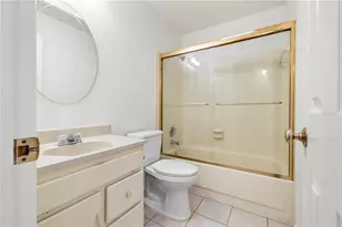 1855 Kim Acres Ln, Dover, FL 33527 - Photo 26