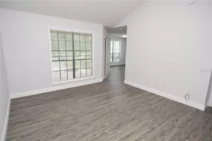 8633 Fancy Finch Dr, Tampa, FL 33614 - Photo 14