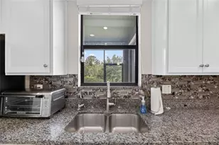 2905 Hilliard Dr, Wesley Chapel, FL 33543 - Photo 24