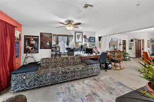 1740 Cherry Ln, Lakeland, FL 33811 - Photo 22