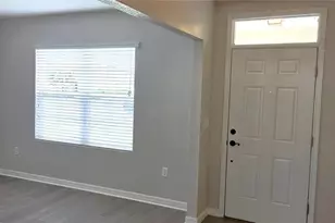 9628 Troncais Cir, Thonotosassa, FL 33592 - Photo 4