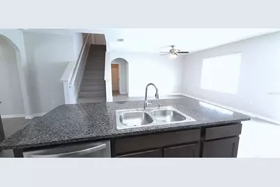 9628 Troncais Circle, Thonotosassa, FL 33592 - Photo 18