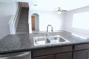 9628 Troncais Cir, Thonotosassa, FL 33592 - Photo 18