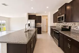 5462 Grays Harbor Ct, Wimauma, FL 33598 - Photo 8