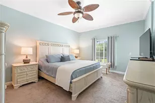 210 Valencia Cir, Saint Petersburg, FL 33716 - Photo 18