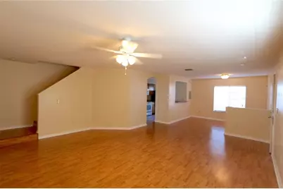 4113 Gradstone Place, Tampa, FL 33617 - Photo 4
