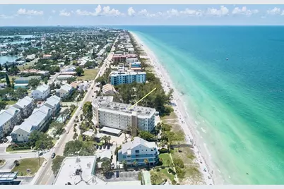 2504 Gulf Boulevard #304, Indian Rocks Beach, FL 33785 - Photo 4