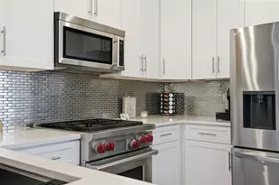 1449 Harbour Walk Rd, Tampa, FL 33602 - Photo 6