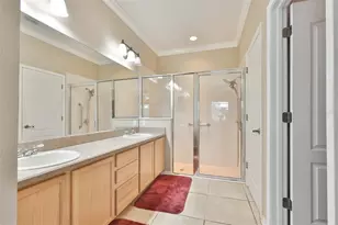 1907 Sterling Glen Ct, Sun City Center, FL 33573 - Photo 32