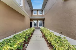 2041 River Turia Cir, Riverview, FL 33578 - Photo 4