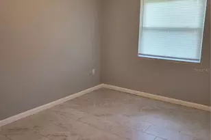 714 Cypress Pl, Sun City Center, FL 33573 - Photo 10