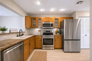 641 Maple Oak Cir, Altamonte Springs, FL 32701 - Photo 4