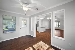 806 San Salvador Dr, The Villages, FL 32159 - Photo 18