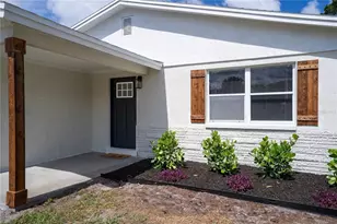 8974 91st St, Seminole, FL 33777 - Photo 4