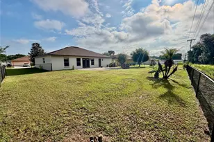 1542 Saddlehorn Dr, Lakeland, FL 33810 - Photo 36