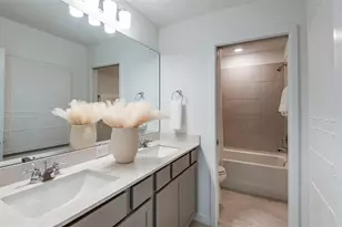 7930 Palm Paradise Pl, Parrish, FL 34219 - Photo 12