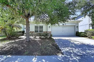 10662 Pictorial Park Dr, Tampa, FL 33647 - Photo 2